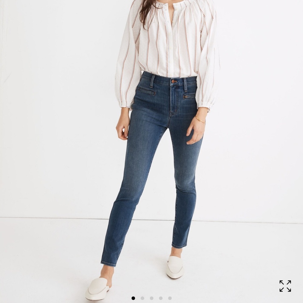 Madewell 10" High-Rise Roadtripper Jeggings in Ellerby Wash: Zip Pocket Edition